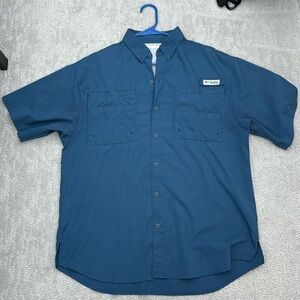 Blue Columbia PFG shirt short sleeve Medium